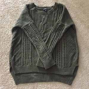 Express oversized cable knit sweater EUC